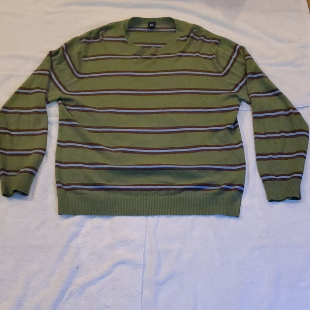 Gap Sweater